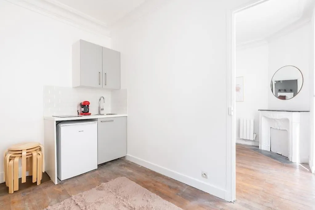 Proche Gare Montparnasse Terracota-iii Apartment Paris